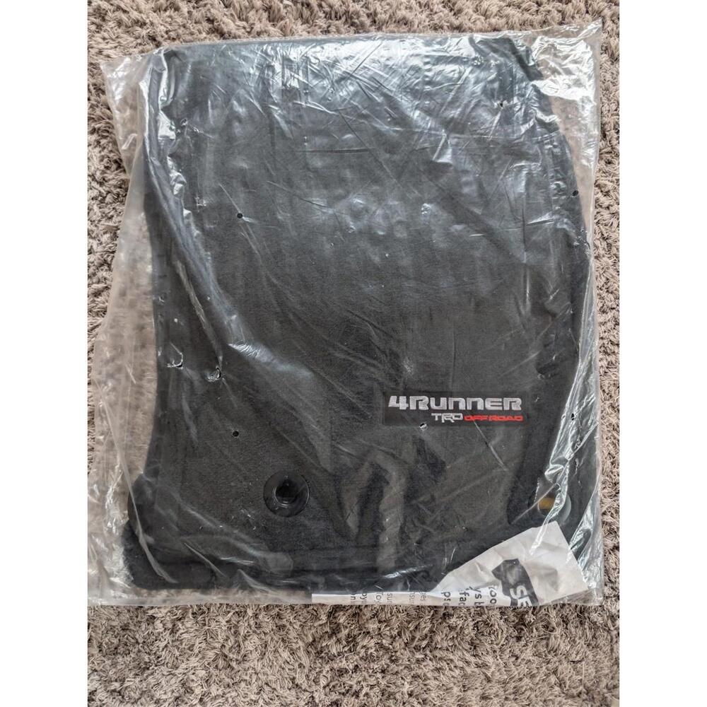 🟢 2017-2024 Toyota 4Runner TRD Off Road OEM Black Carpet Floor Mats Set of 4